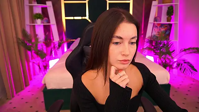 CherryyLulu online show from 10/08/25, 08:12