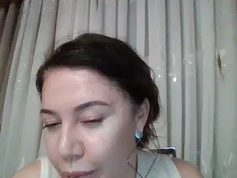 Lomivah online show from 11/15/25, 08:38