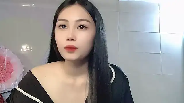 Snapshot of Lyly4757 chatting on 10/30/25, 01:34 Lyly4757 online show from 10/30/25, 01:34