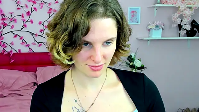 Snapshot of SabrinaRayX chatting on 10/13/25, 12:38 SabrinaRayX online show from 10/13/25, 12:38