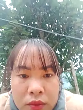 Snapshot of emilyzz chatting on 11/24/25, 01:16 emilyzz online show from 11/24/25, 01:16