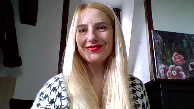 Yselrah online show from 10/31/25, 12:39