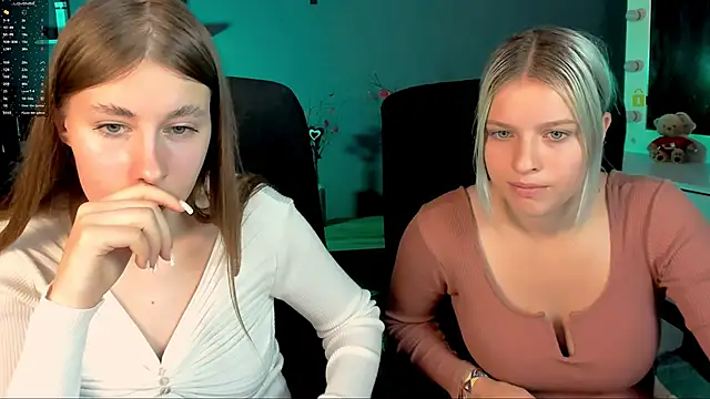 kaela spell  online show from 09/26/25, 06:39