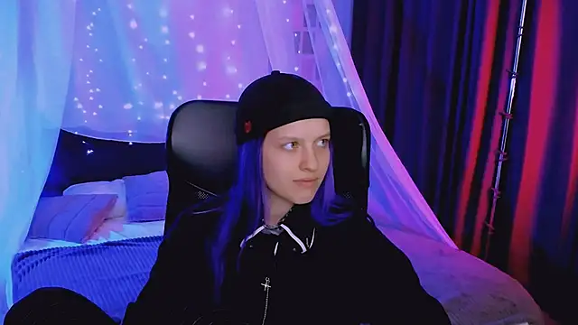 kaela spell  online show from 06/02/26, 01:07