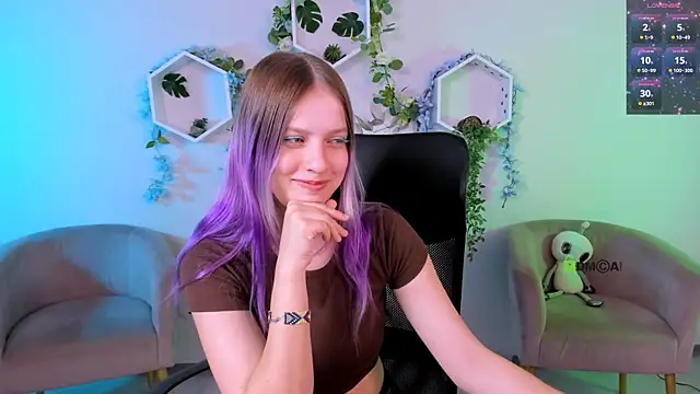 kaela spell  online show from 06/29/26, 03:13