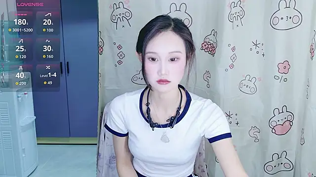 Snapshot of schoolgirl-nurse chatting on 10/13/25, 11:21 schoolgirl-nurse online show from 10/13/25, 11:21