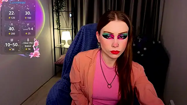 Snapshot of KarenSmitht chatting on 11/23/25, 01:22 KarenSmitht online show from 11/23/25, 01:22