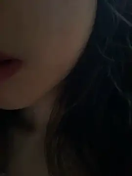 Snapshot of Bella_sexy98 chatting on 11/14/25, 02:54 Bella sexy98 online show from 11/14/25, 02:54