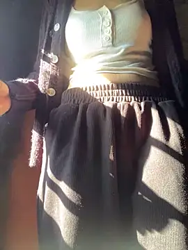 Snapshot of Bella_sexy98 chatting on 12/01/25, 02:16 Bella sexy98 online show from 12/01/25, 02:16