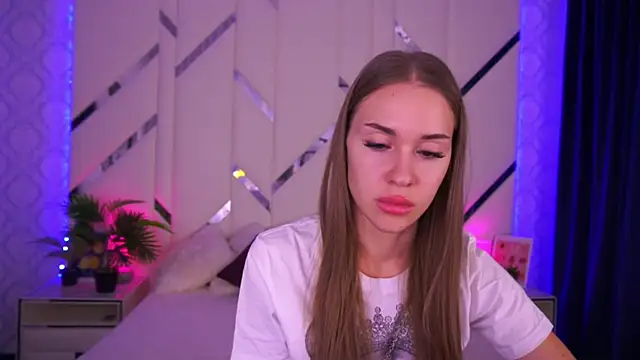 Snapshot of SweetAngellic chatting on 11/01/25, 02:41 SweetAngellic online show from 11/01/25, 02:41