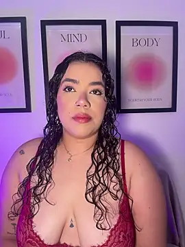 krisstenSantos online show from 06/12/26, 02:05