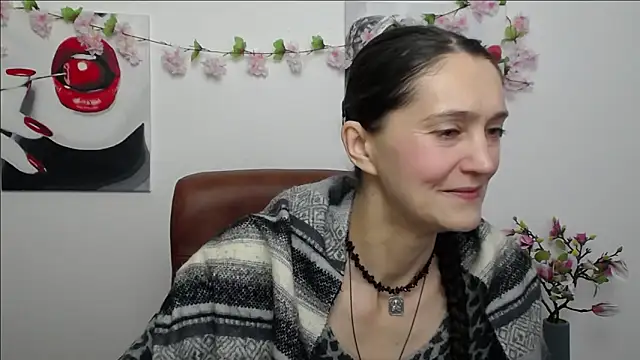 Snapshot of TayaFinch chatting on 01/16/26, 01:26 TayaFinch online show from 01/16/26, 01:26