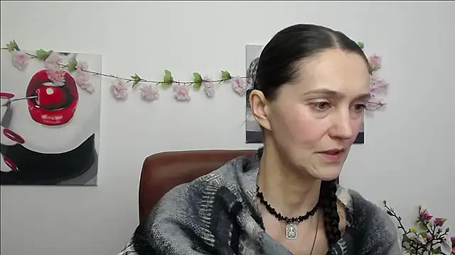 Snapshot of TayaFinch chatting on 01/17/26, 01:16 TayaFinch online show from 01/17/26, 01:16