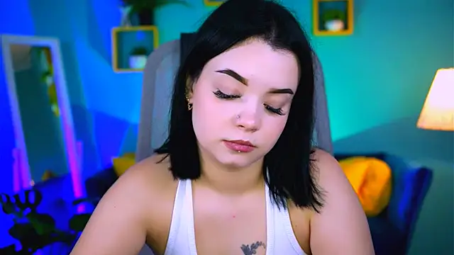 leslierowe  online show from 09/30/25, 05:18