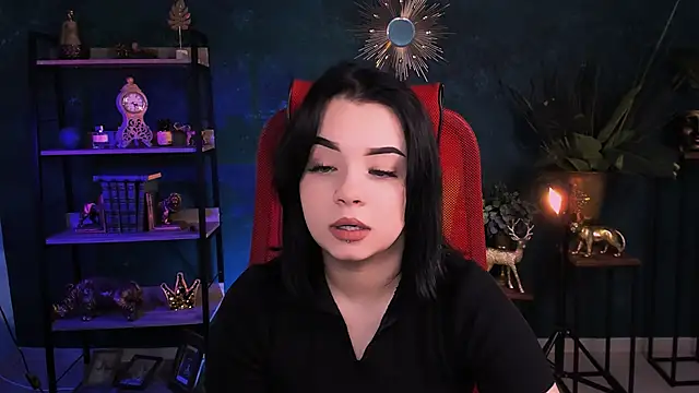 leslierowe  online show from 10/10/25, 04:39