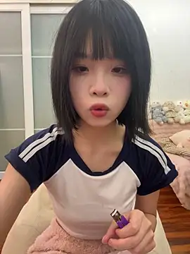 Snapshot of qiqi_x chatting on 02/11/26, 04:34 qiqi x online show from 02/11/26, 04:34