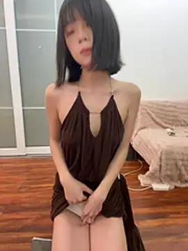 Snapshot of qiqi_x chatting on 03/15/26, 01:39 qiqi x online show from 03/15/26, 01:39