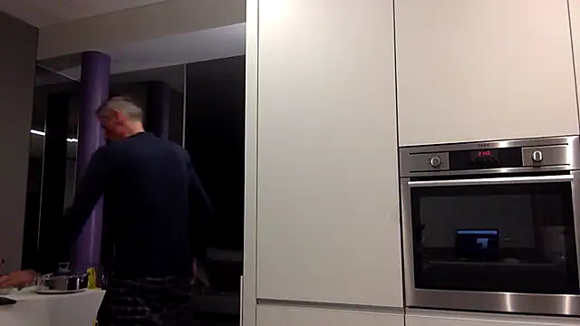 Snapshot of pancraziosocrate69 chatting on 10/20/25, 04:02 pancraziosocrate69 online show from 10/20/25, 04:02