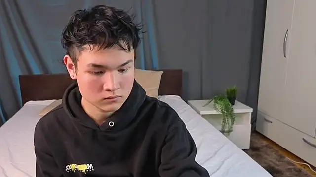Kaelix1 online show from 09/17/25, 02:08