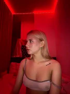 Snapshot of mexicaim chatting on 10/02/25, 06:04 mexicaim online show from 10/02/25, 06:04