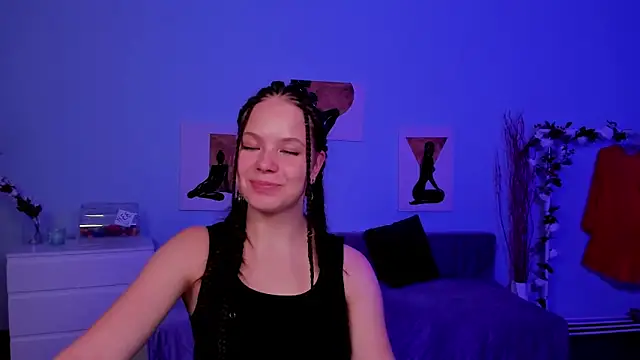 BetsyKiss online show from 10/18/25, 05:14