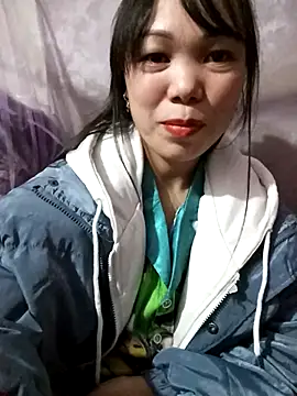 Snapshot of Tary_toot chatting on 11/03/25, 03:46 Tary toot online show from 11/03/25, 03:46