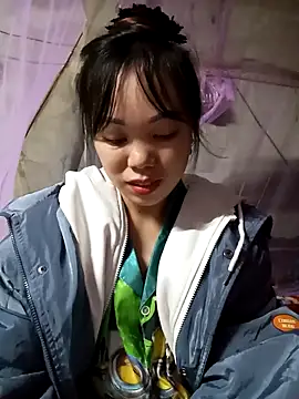 Snapshot of Tary_toot chatting on 11/10/25, 12:31 Tary toot online show from 11/10/25, 12:31