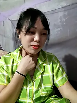 Snapshot of Tary_toot chatting on 11/12/25, 01:55 Tary toot online show from 11/12/25, 01:55