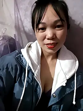 Snapshot of Tary_toot chatting on 11/19/25, 02:17 Tary toot online show from 11/19/25, 02:17