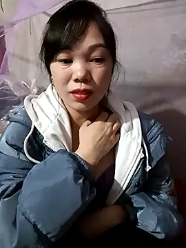 Snapshot of Tary_toot chatting on 11/23/25, 10:53 Tary toot online show from 11/23/25, 10:53