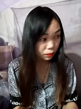 Snapshot of Tary_toot chatting on 12/13/25, 10:04 Tary toot online show from 12/13/25, 10:04