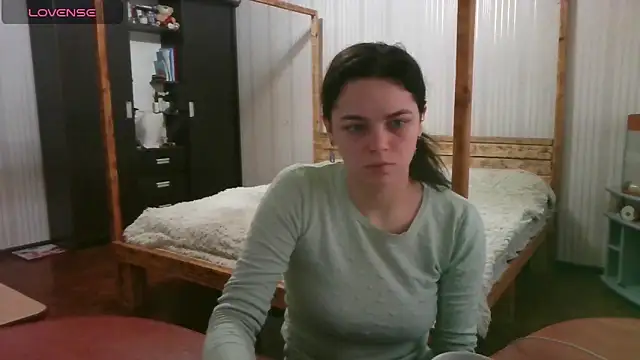 EthelsLover online show from 12/22/25, 10:12