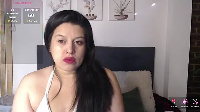 Andrea secret  online show from 02/21/26, 12:17
