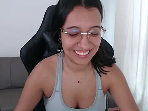 Valerygomez02 online show from 06/09/26, 08:53