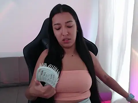 Valerygomez02 online show from 06/10/26, 07:13