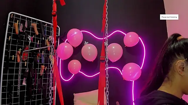 Snapshot of Mistress_Megan_BDSM chatting on 09/24/25, 11:57 Mistress Megan BDSM online show from 09/24/25, 11:57