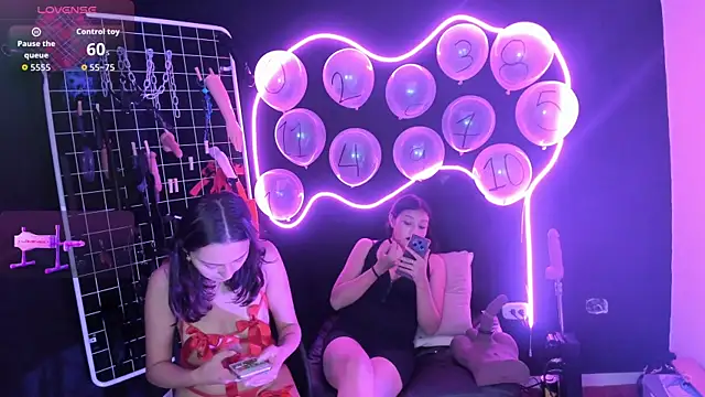 Snapshot of Mistress_Megan_BDSM chatting on 10/08/25, 07:11 Mistress Megan BDSM online show from 10/08/25, 07:11