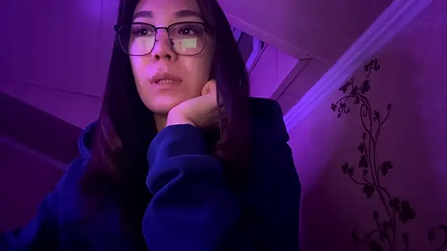 marry dreams online show from 10/17/25, 01:57