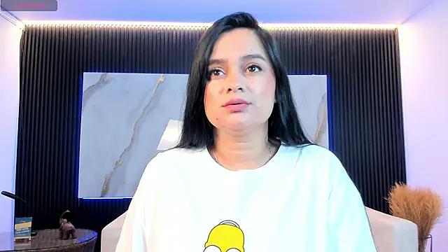 Snapshot of Megancoxx chatting on 10/23/25, 10:47 Megancoxx online show from 10/23/25, 10:47