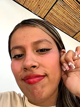 Snapshot of EMILIIA_RICHTER__ chatting on 10/07/25, 06:49 EMILIIA RICHTER   online show from 10/07/25, 06:49