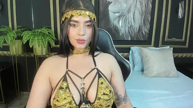 Snapshot of charlote_rossee chatting on 10/17/25, 02:15 charlote rossee online show from 10/17/25, 02:15