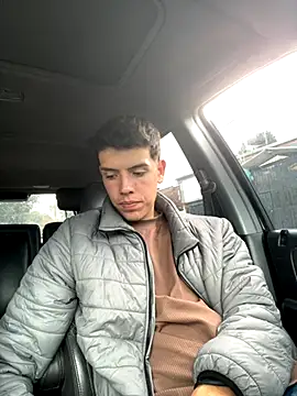 mattebret11 online show from 11/03/25, 06:09