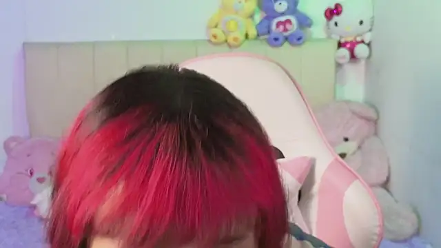 NekoWaifu online show from 07/15/26, 03:17