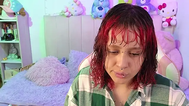 NekoWaifu online show from 07/28/26, 05:34