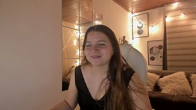 sophiee09  online show from 10/14/25, 02:07