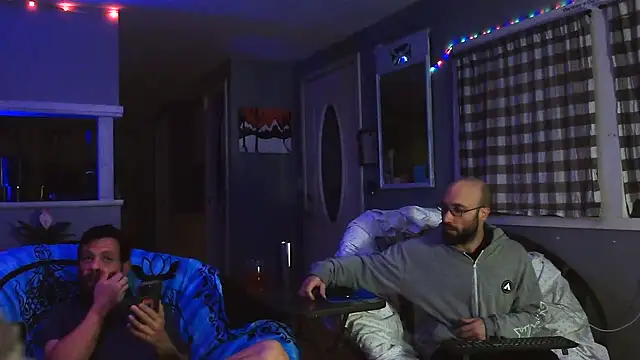 Snapshot of versatilevortex chatting on 10/10/25, 12:09 versatilevortex online show from 10/10/25, 12:09