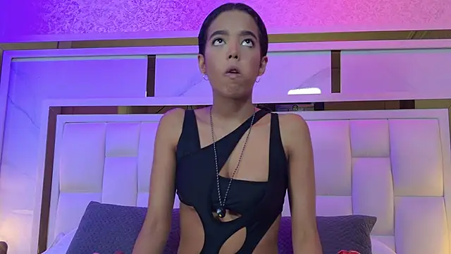 paulina cano online show from 11/21/25, 07:12