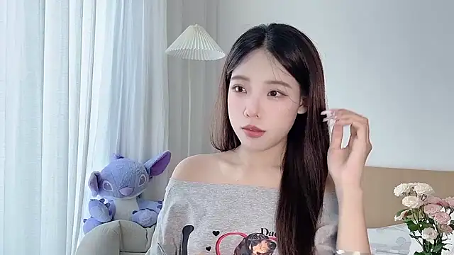 Snapshot of Meng_777 chatting on 10/01/25, 08:20 Meng 777 online show from 10/01/25, 08:20