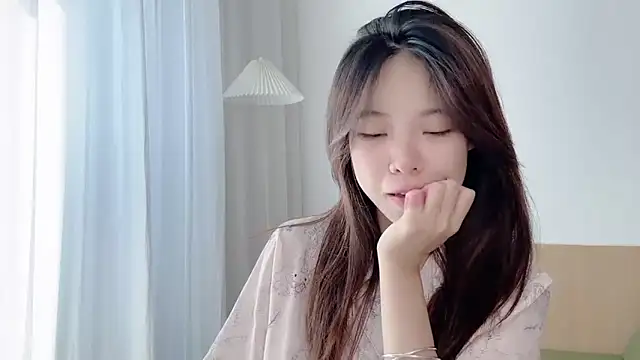 Snapshot of Meng_777 chatting on 10/11/25, 04:22 Meng 777 online show from 10/11/25, 04:22