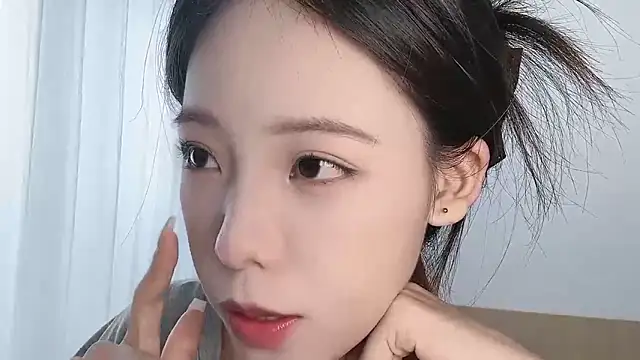 Snapshot of Meng_777 chatting on 11/01/25, 06:48 Meng 777 online show from 11/01/25, 06:48